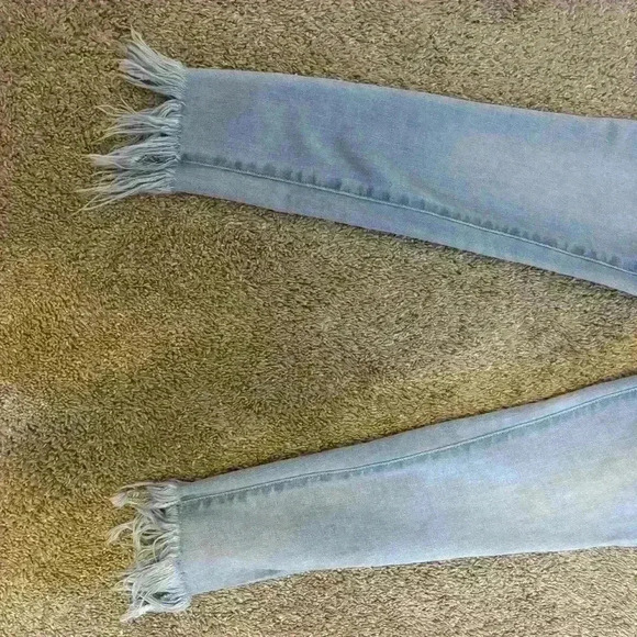 JOE'S Collectors Edition Icon Skinny Crop Fringe Hem Jean in Marjorie W 25 / 0 - Picture 5 of 9